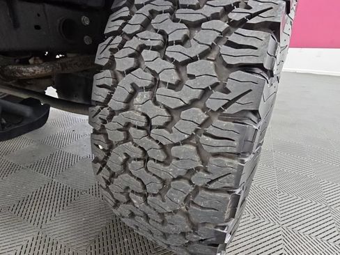 Used 2021 Jeep Wrangler Rubicon AWD/4WD image 43
