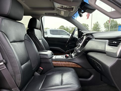 Used 2015 Chevrolet Tahoe LTZ AWD/4WD image 14