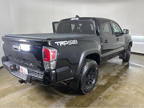 Used 2020 Toyota Tacoma TRD Off-Road image 22
