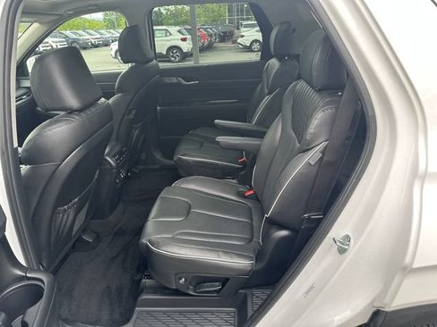 Certified 2025 Hyundai Palisade Limited AWD/4WD image 21