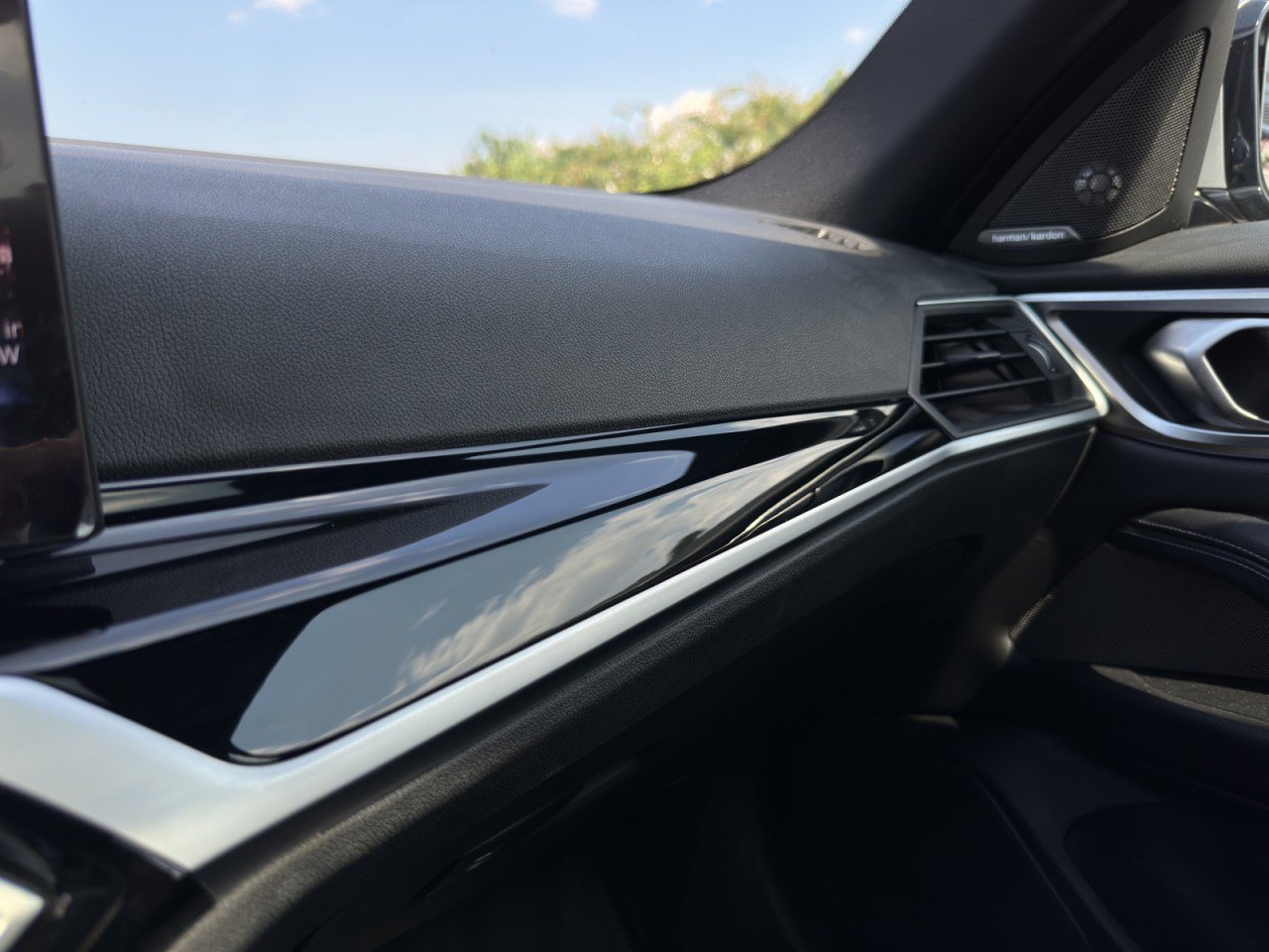 Used 2023 BMW i4 eDrive40 RWD image 17