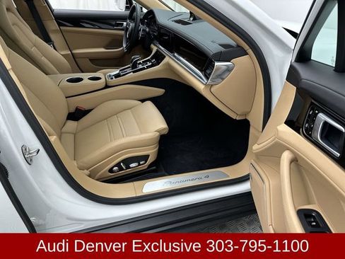 Used 2021 Porsche Panamera 4 image 25