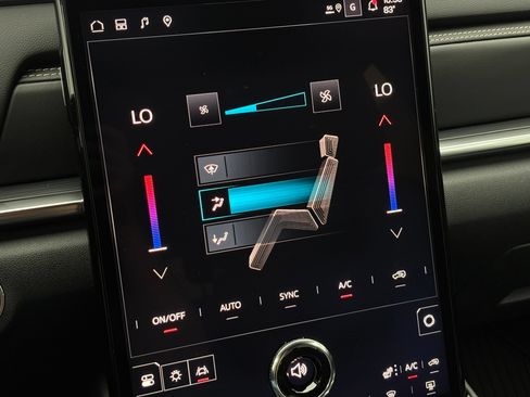 New 2027 GMC Terrain Elevation w/ Elevation Premium Package FWD image 25