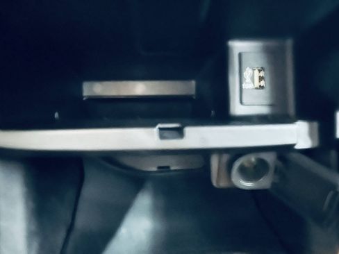 Used 2017 Honda Accord Sport image 32