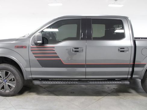 Used 2018 Ford F150 XLT w/ Equipment Group 302A Luxury AWD/4WD image 6