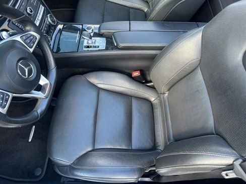 Used 2017 Mercedes-Benz SL 550 image 17