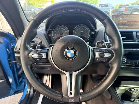 Used 2017 BMW M2 RWD image 22