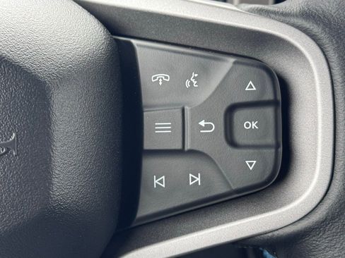 New 2025 Ford Bronco Outer Banks image 9