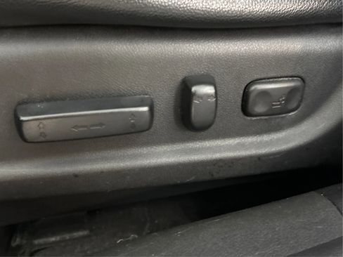 Used 2011 Honda Crosstour EX-L image 25