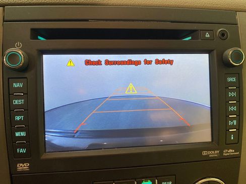 Used 2013 Chevrolet Tahoe LT image 22