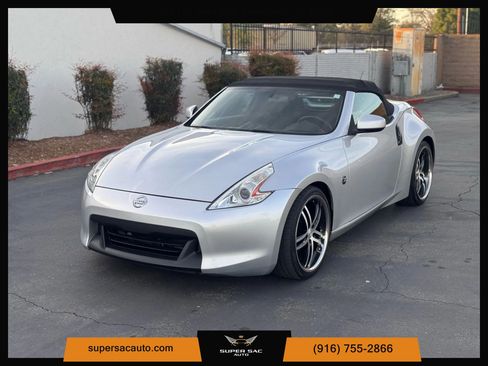Used 2012 Nissan 370Z Roadster RWD image 1