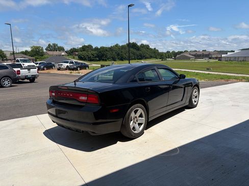 Used 2014 Dodge Charger Police w/ Street Appearance Group RWD image 5