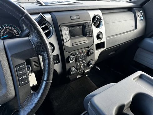 Used 2013 Ford F150 XLT w/ Luxury Equipment Group image 19