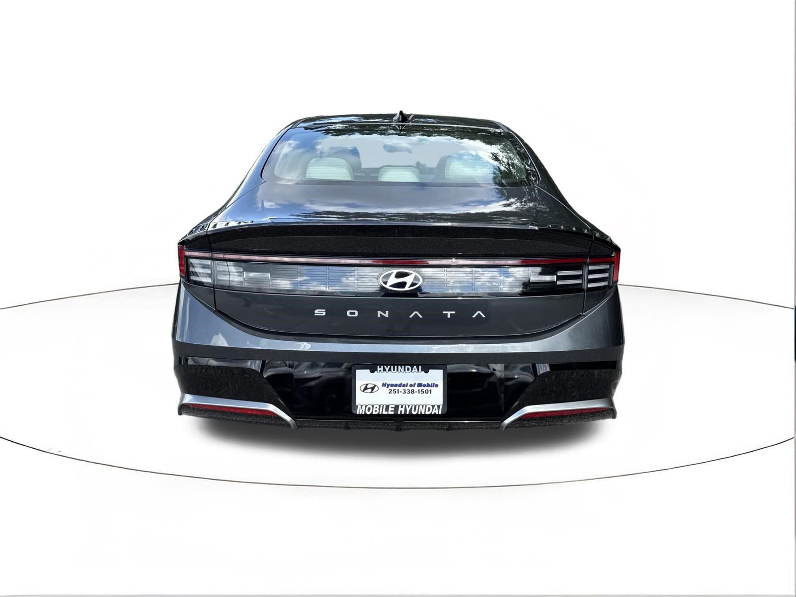 New 2026 Hyundai Sonata SEL FWD image 4
