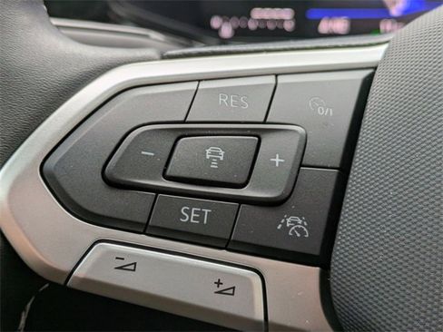 New 2026 Volkswagen Taos S image 24