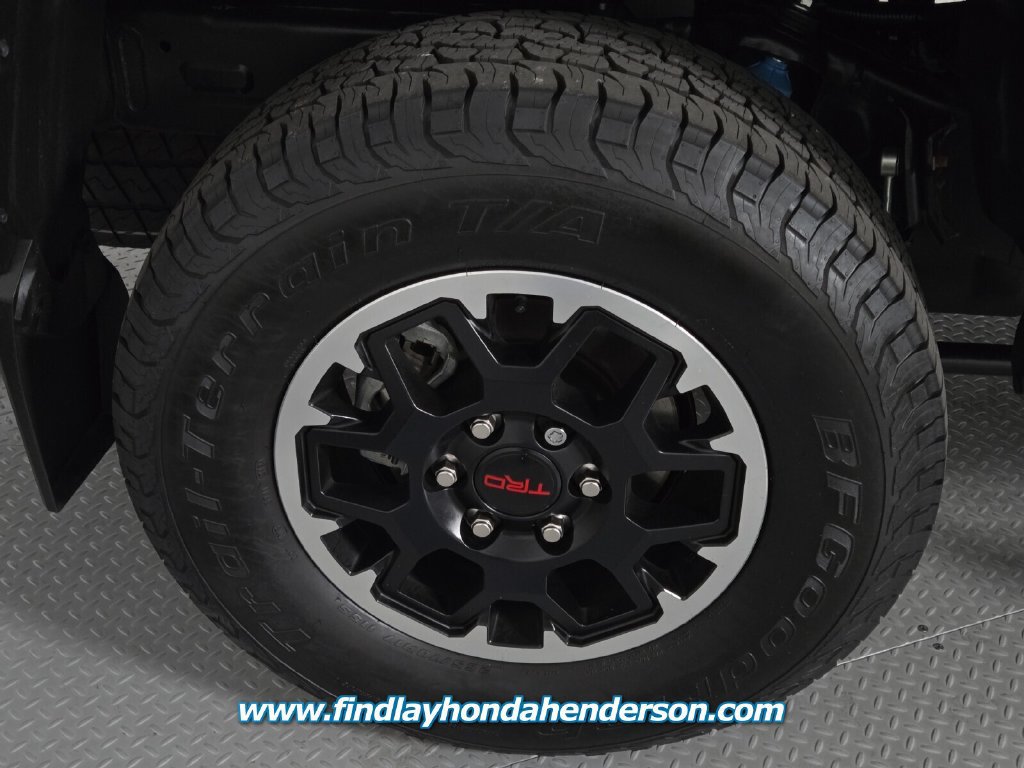 Used 2024 Toyota Tacoma TRD Off-Road AWD/4WD image 11