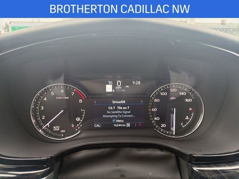 Used 2025 Cadillac XT6 Premium Luxury image 13