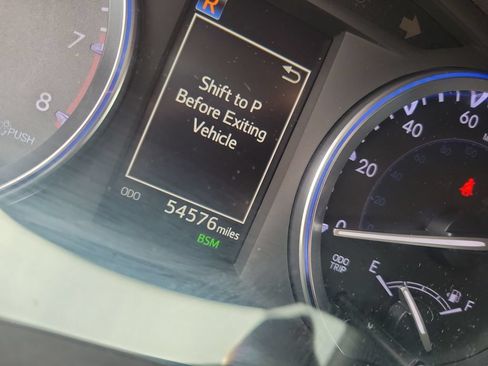 Used 2018 Toyota Highlander XLE FWD image 40