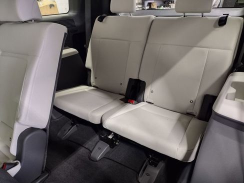 New 2026 Hyundai Santa Fe SE image 24