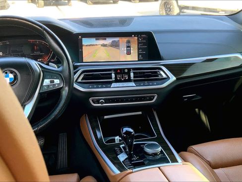 Used 2020 BMW X5 sDrive40i w/ Executive Package image 6