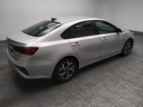 Used 2021 Kia Forte LXS FWD image 10
