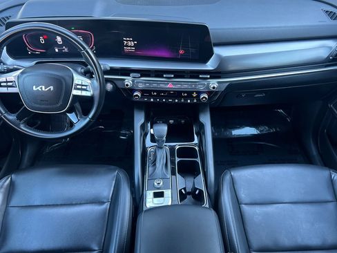 Used 2023 Kia Telluride LX image 13
