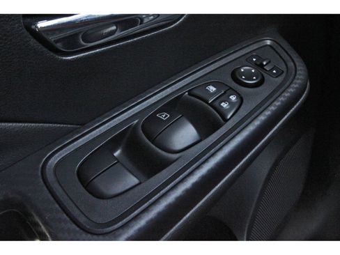 Certified 2025 Nissan Versa SV w/ Trunk Package FWD image 22