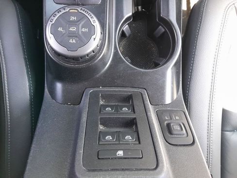 Used 2023 Ford Bronco Outer Banks AWD/4WD image 27
