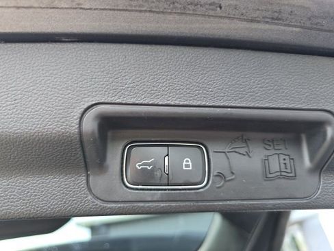 Used 2020 Ford Explorer ST w/ Premium Technology Package image 30