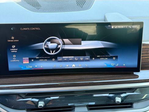 New 2026 BMW X5 sDrive40i w/ M Sport Package RWD image 35