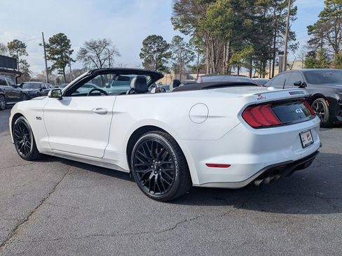 Used 2020 Ford Mustang GT Premium image 3