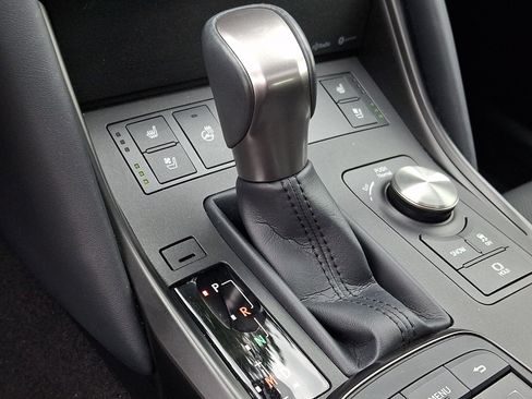 Used 2021 Lexus IS 300 AWD w/ Comfort Package image 15