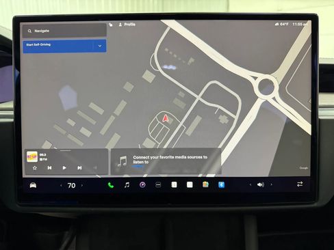 Used 2024 Tesla Model X AWD/4WD image 26