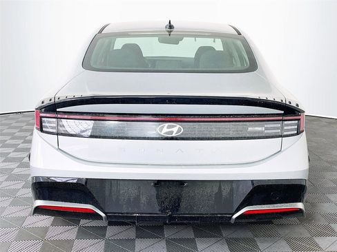 New 2026 Hyundai Sonata SEL FWD image 6