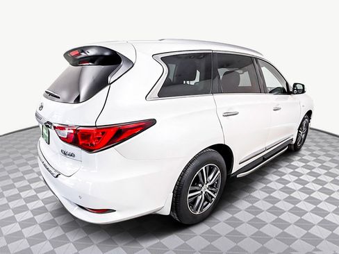 Used 2018 INFINITI QX60 AWD w/ Premium Plus Package image 8