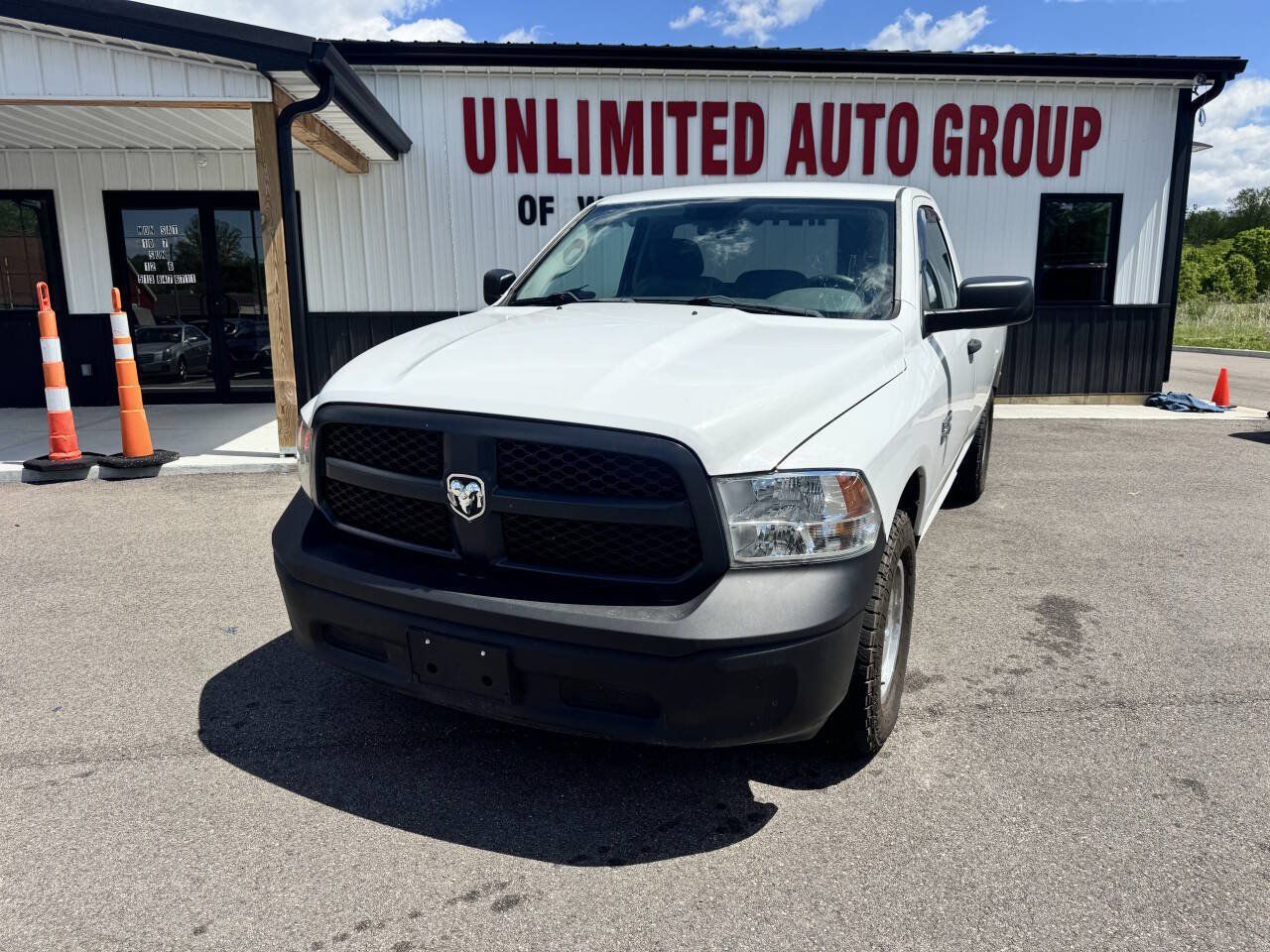 Used 2014 RAM 1500 Tradesman AWD/4WD image 1