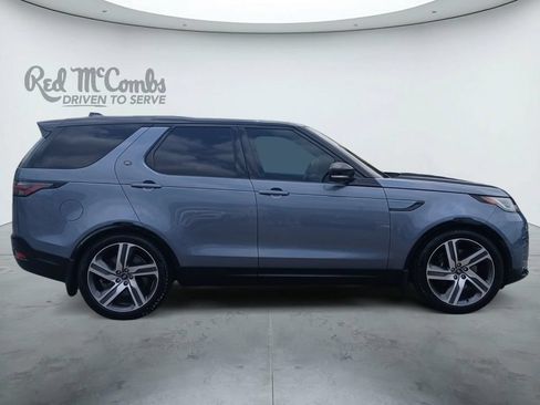 Used 2023 Land Rover Discovery Metropolitan Edition AWD/4WD image 6