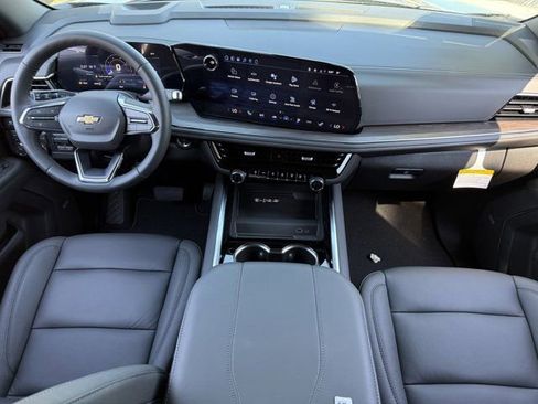 New 2026 Chevrolet Suburban LT w/ Comfort Package image 12