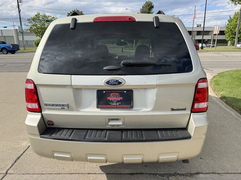 Used 2011 Ford Escape XLT w/ 203A Rapid Spec Order Code AWD/4WD image 6