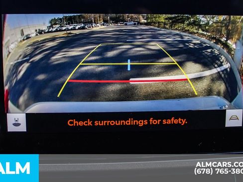 Used 2025 Toyota Camry LE image 30