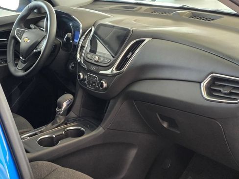 Used 2024 Chevrolet Equinox LT AWD/4WD image 7