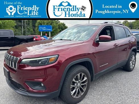 Used 2019 Jeep Cherokee Latitude Plus w/ Comfort/Convenience Group AWD/4WD image 1