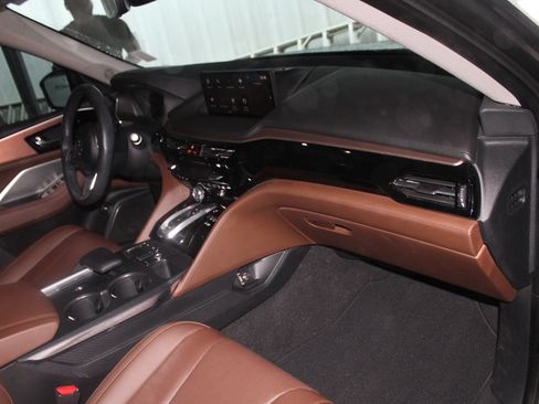 Used 2024 Acura MDX FWD w/ Technology Package image 20