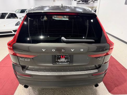 Used 2019 Volvo XC60 T6 Momentum w/ Advanced Package AWD/4WD image 13