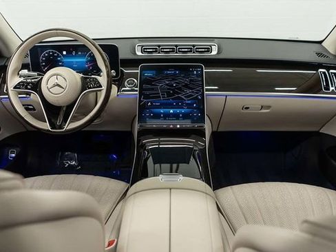 Used 2023 Mercedes-Benz S 500 4MATIC image 9