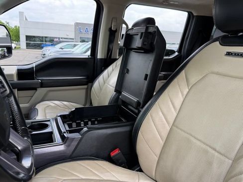 Used 2021 Ford F450 Limited w/ FX4 Off-Road Package AWD/4WD image 32