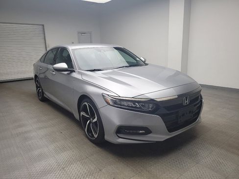 Used 2019 Honda Accord Sport image 13