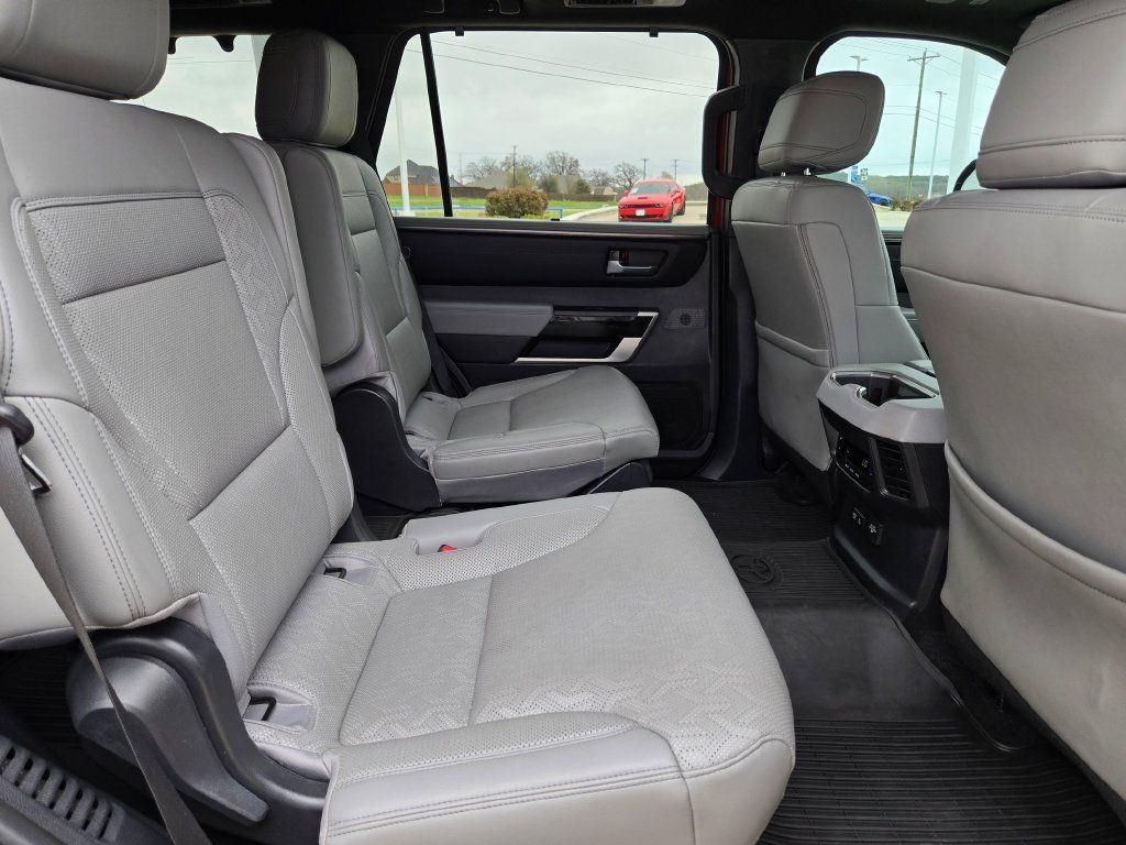 Used 2025 Toyota Sequoia Limited w/ Tow Technology Package AWD/4WD image 26