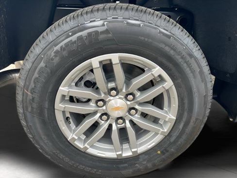 New 2026 Chevrolet Colorado LT image 10