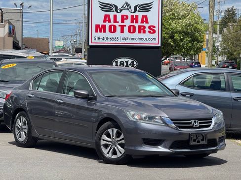 Used 2015 Honda Accord LX image 1